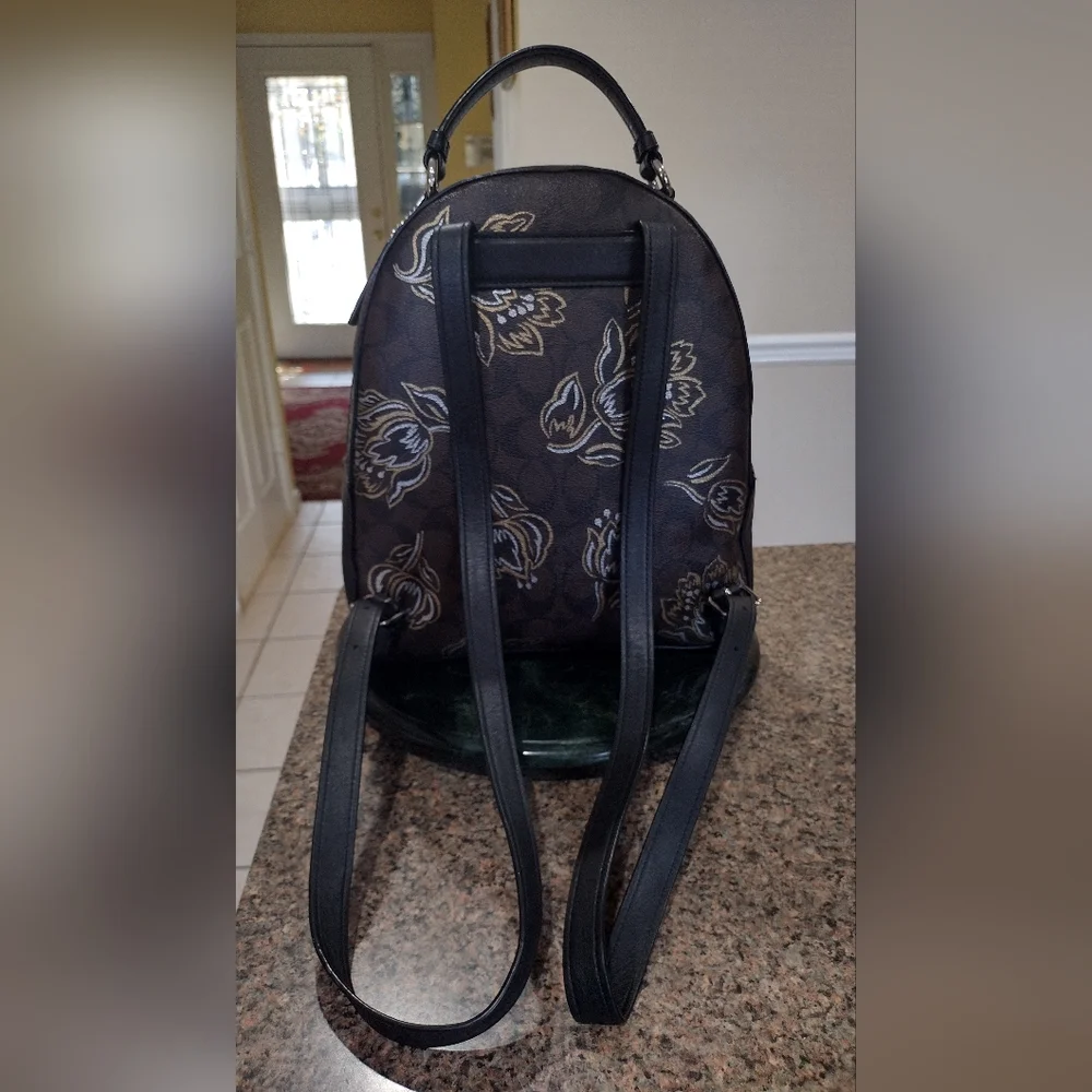 Coach Jordyn Signature Canvas Tulip Brown Backpack Like new